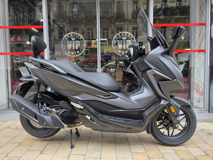 HONDA FORZA 125 - MARSEILLE