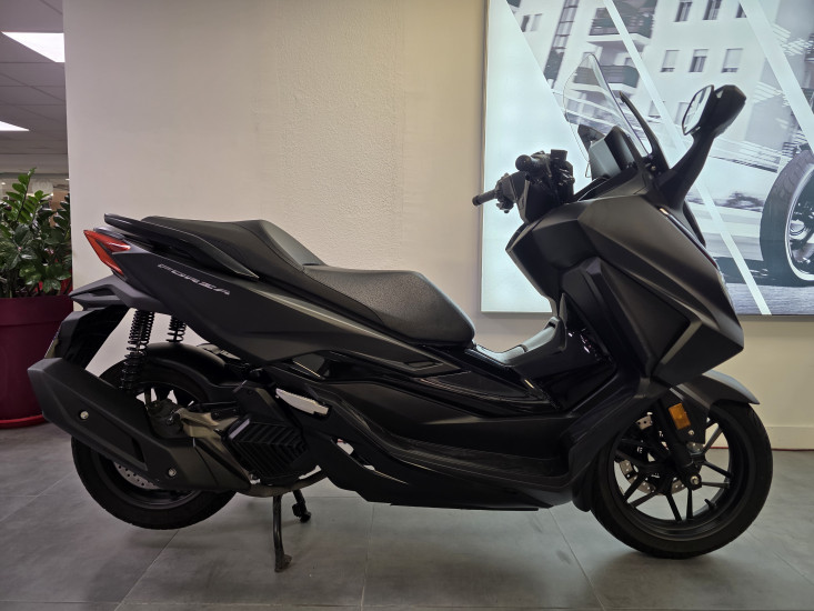 HONDA  FORZA 125 - MARSEILLE