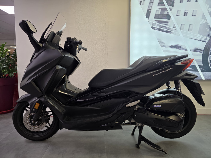 HONDA  FORZA 125 - MARSEILLE