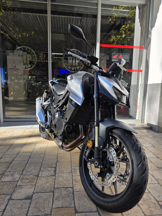 HORNET 750 A2 - MARSEILLE