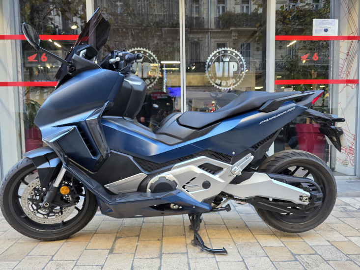 HONDA FORZA 750 - MARSEILLE
