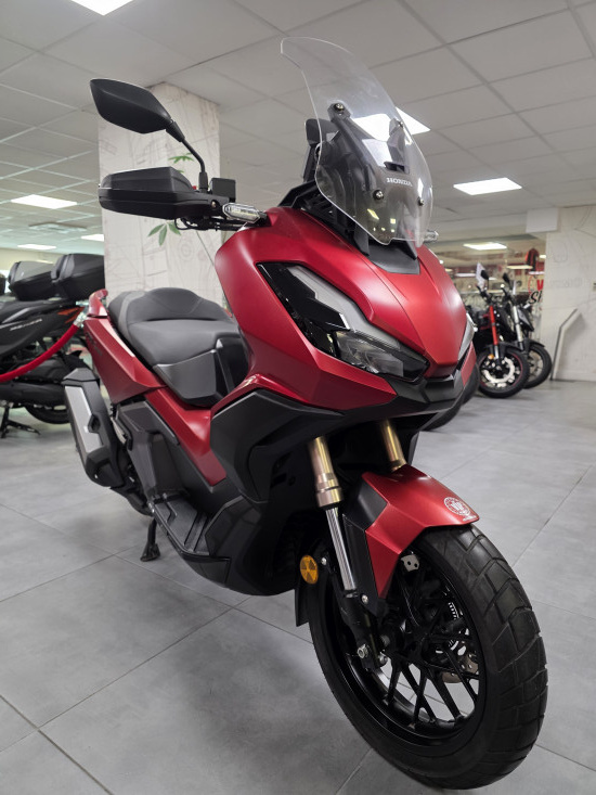 HONDA ADV 350 - MARSEILLE