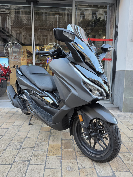 HONDA FORZA 125 - MARSEILLE