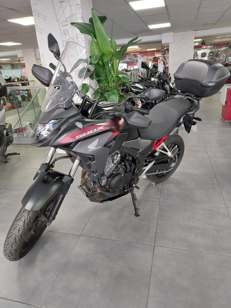 Honda Hornet 750 LECONTE MOTOS  VEZIN LE COQUET 