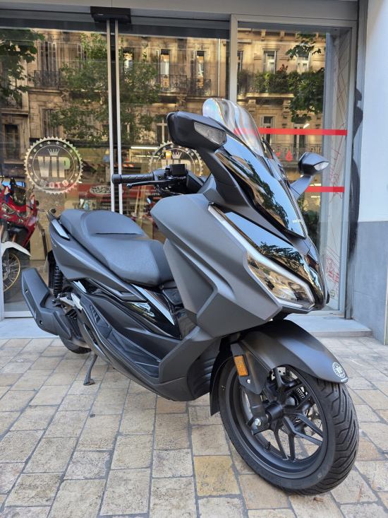 HONDA FORZA 125 - MARSEILLE