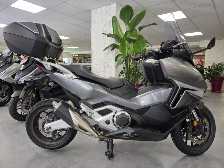 HONDA FORZA 750 - 